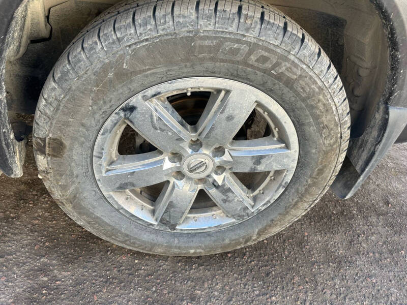 2012 Nissan Armada Platinum