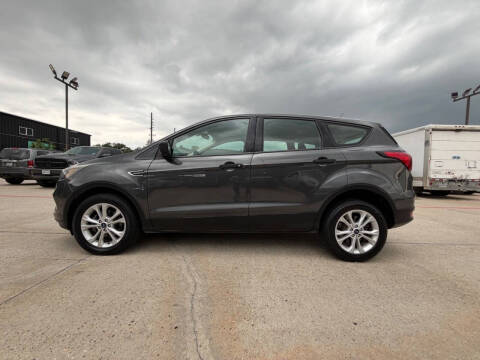 2019 Ford Escape S