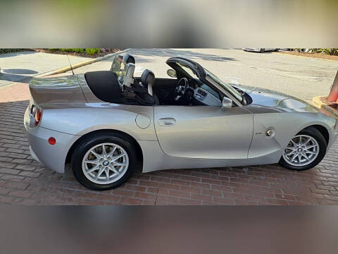 2004 BMW Z4 2.5i