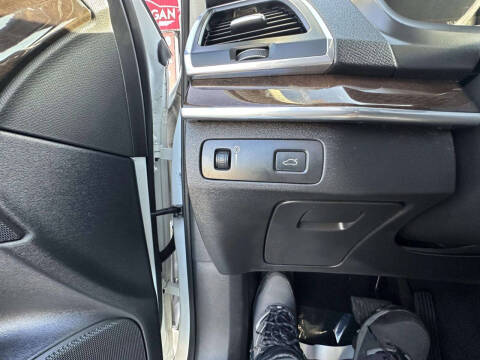 2019 Volvo XC90 T6 Momentum