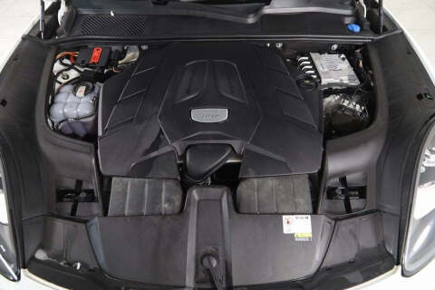 2023 Porsche Cayenne