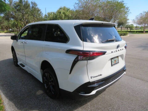 2023 Toyota Sienna XSE 7-Passenger