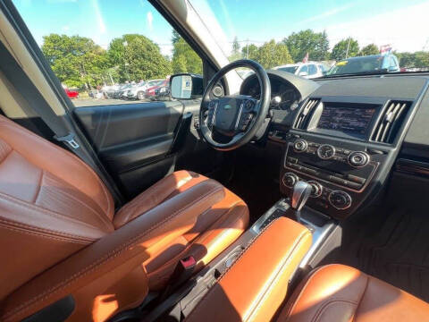 2013 Land Rover LR2 HSE LUX