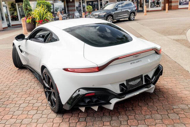 2020 Aston Martin Vantage 53