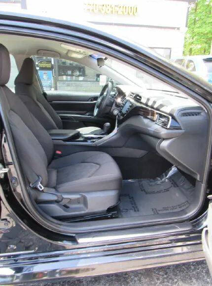 2020 Toyota Camry LE