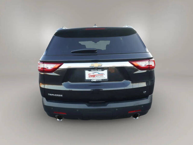 2020 Chevrolet Traverse LT Cloth