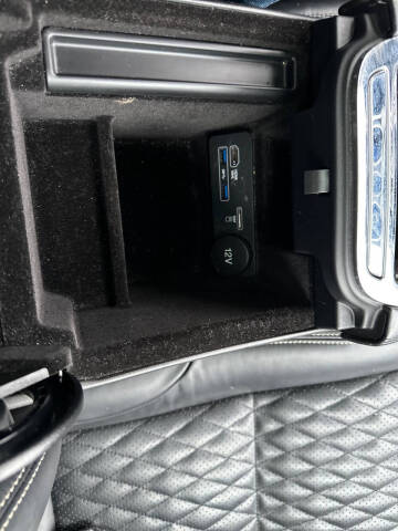 2016 Jaguar XJL Portfolio