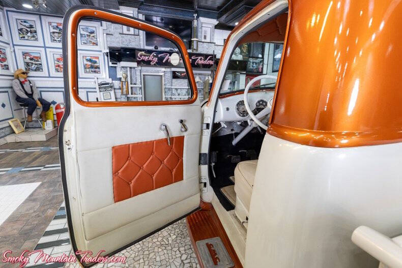 1949 GMC 100