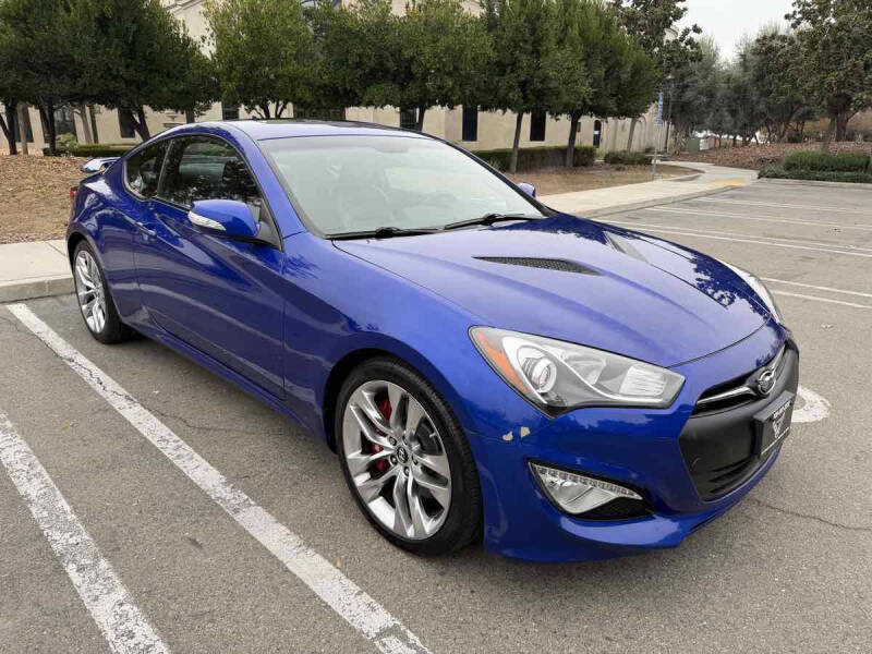 2013 Hyundai Genesis Coupe 3.8 Track