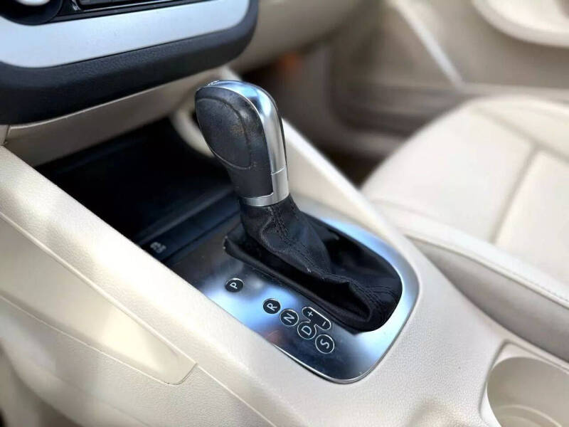 2012 Volkswagen Eos Komfort SULEV