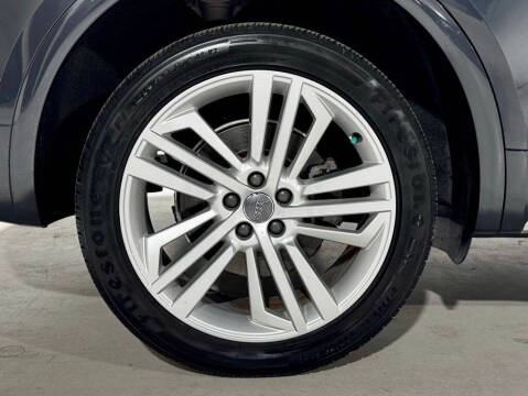 2020 Audi Q5 quattro Premium Plus 45 TFSI