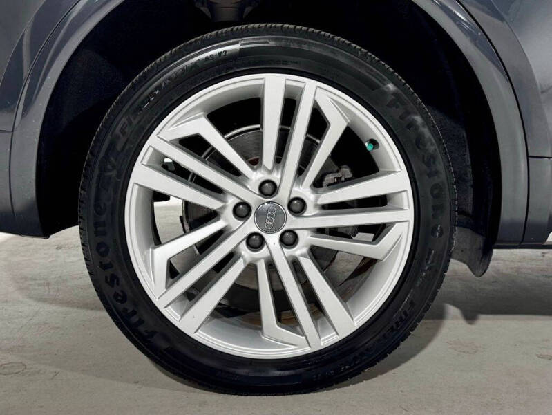 2020 Audi Q5 quattro Premium Plus 45 TFSI