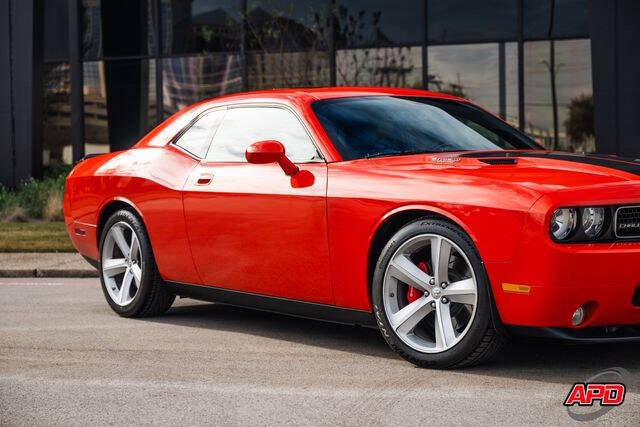 2008 Dodge Challenger SRT8