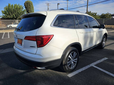 2017 Honda Pilot EX