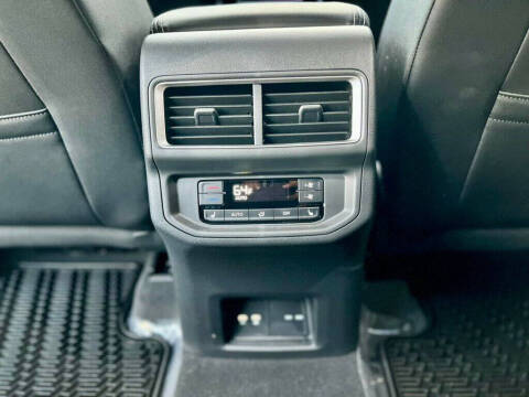 2024 Volkswagen Atlas SEL 4Motion