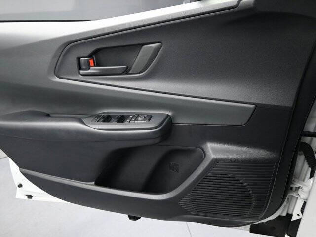 2023 Toyota Prius LE