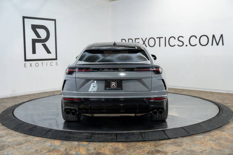 2019 Lamborghini Urus