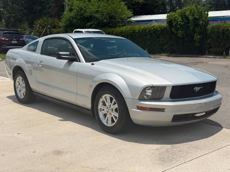 2006 Ford Mustang V6 Standard