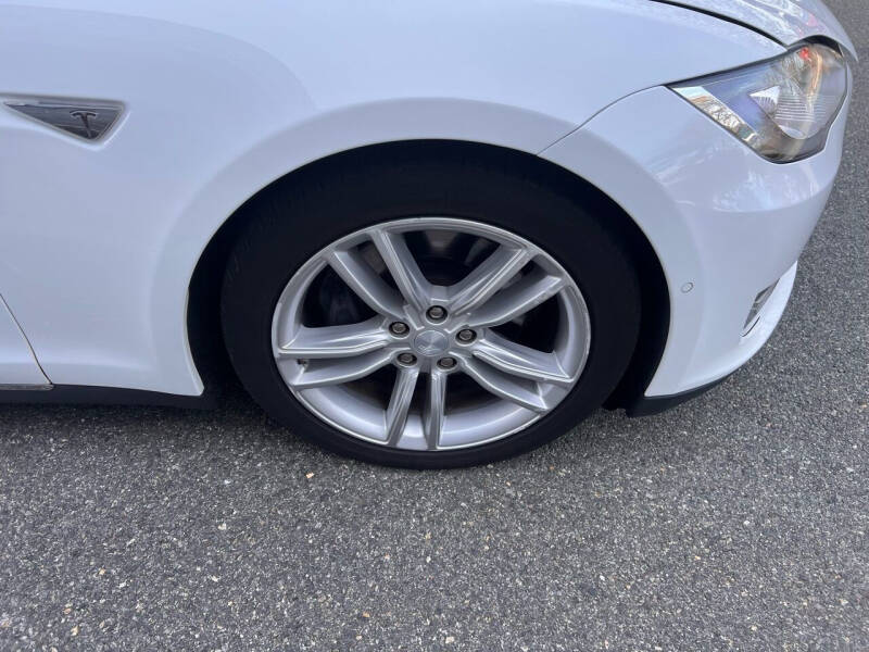 2016 Tesla Model S 85D