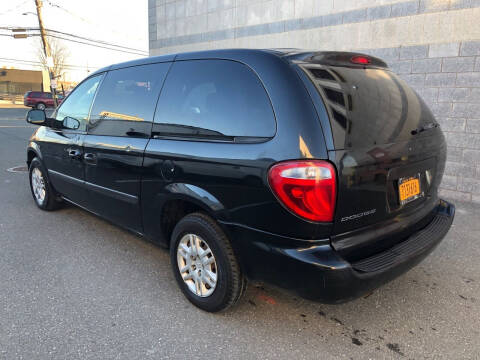 2006 Dodge Grand Caravan SE