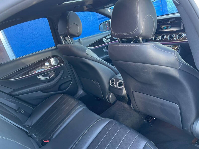 2019 Mercedes-Benz E-Class E 300