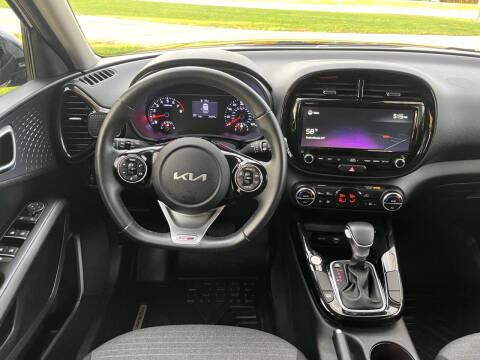 2022 Kia Soul GT-Line