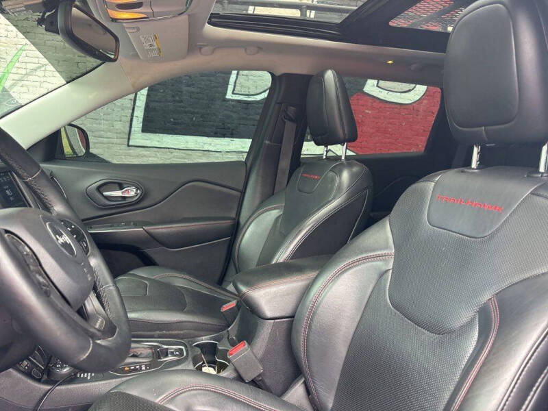 2019 Jeep Cherokee Trailhawk