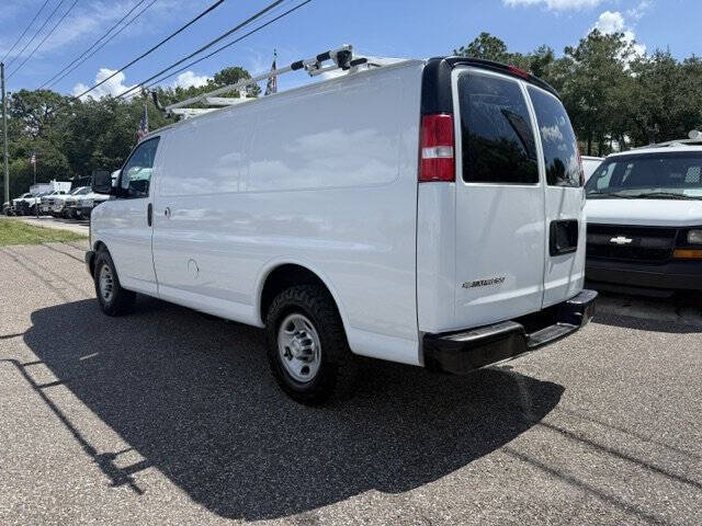 2017 Chevrolet Express 2500