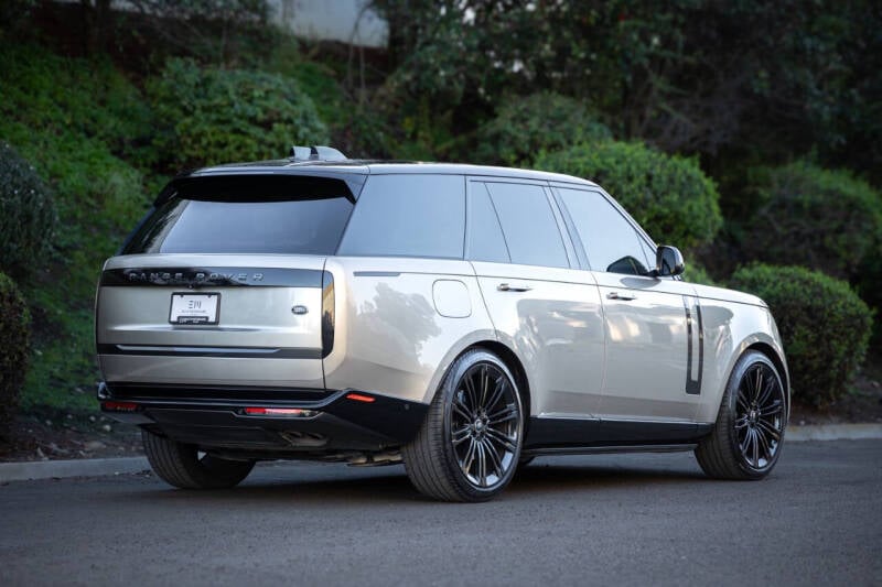 2023 Land Rover Range Rover SE photo 50