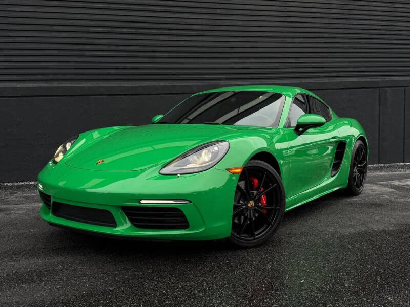 2023 Porsche 718 Cayman S