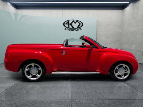 2004 Chevrolet SSR LS