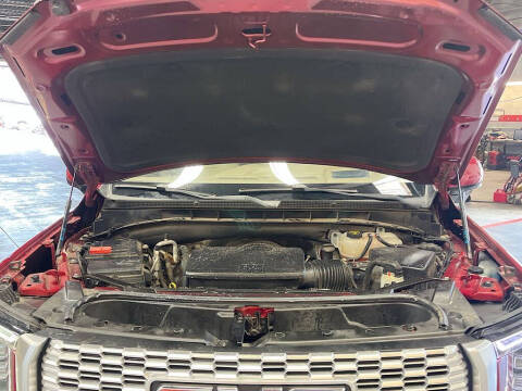 2022 GMC Yukon Denali