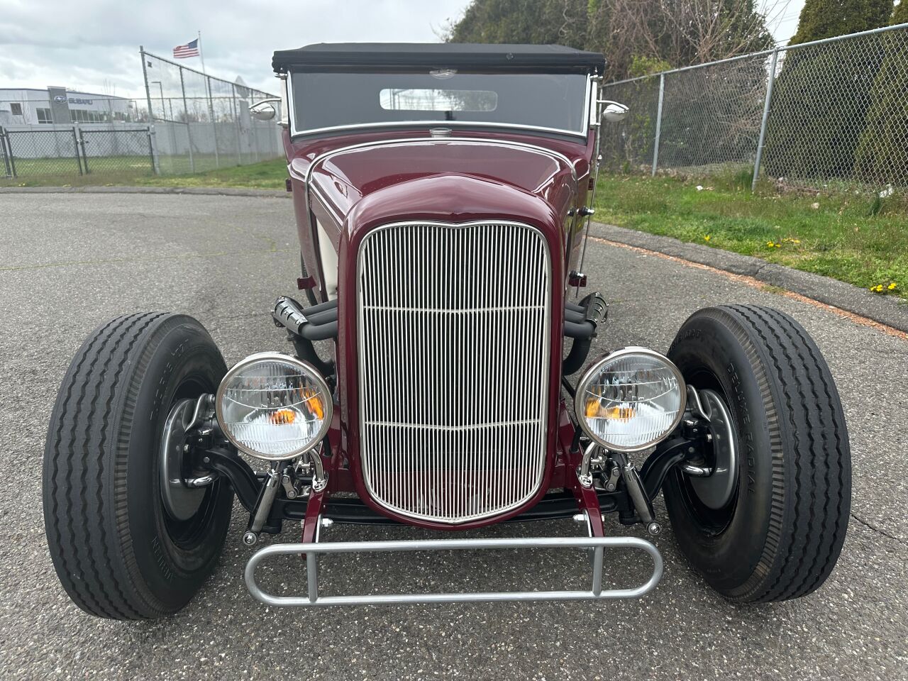 1931 Ford ROADSTER 17