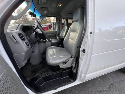 2014 Ford E-Series E-150