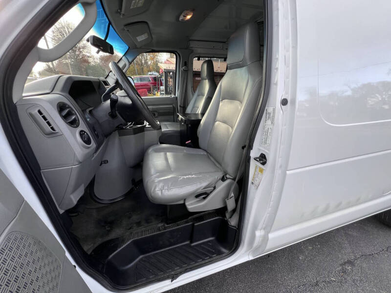 2014 Ford E-Series E-150