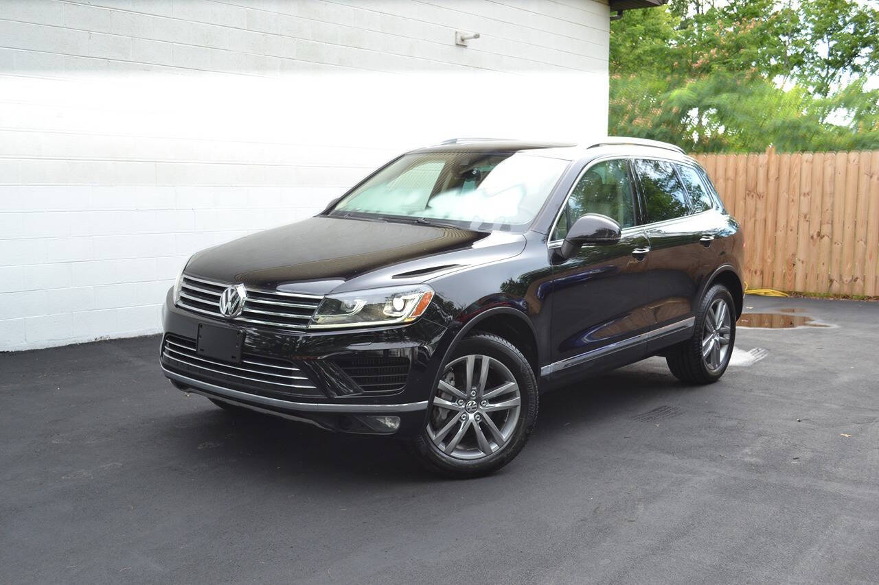 2016 Volkswagen Touareg for sale at Knox Max Motors LLC in Knoxville, TN