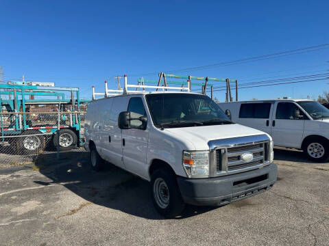 2014 Ford E-Series E-150