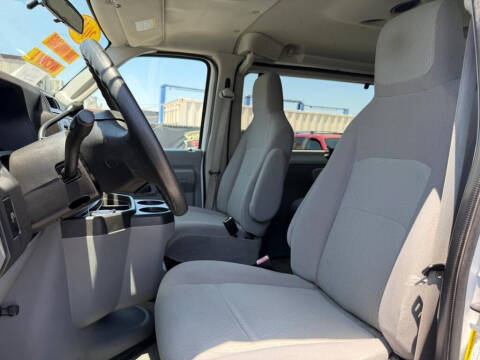 2011 Ford E-Series