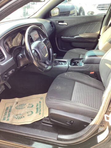 2019 Dodge Charger SXT