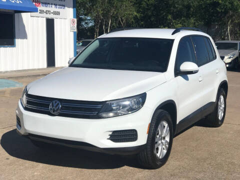2016 Volkswagen Tiguan for sale at Discount Auto Company in Houston TX