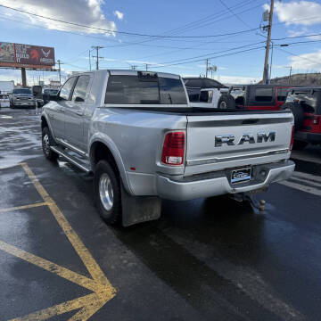 2017 RAM 3500 Laramie Longhorn