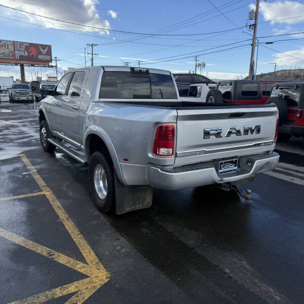 2017 RAM 3500 Laramie Longhorn
