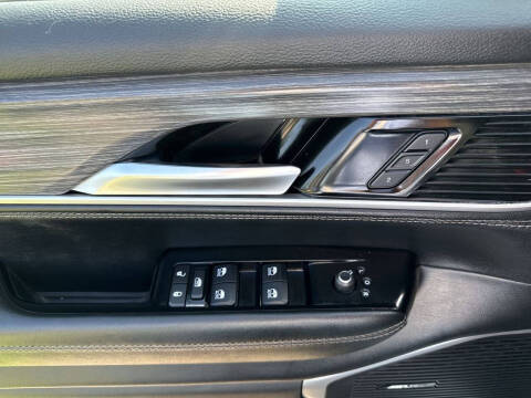 2024 Jeep Wagoneer L Series III