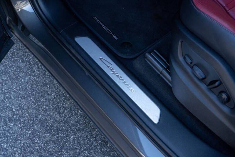 2025 Porsche Cayenne