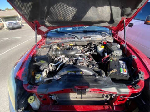 2006 Mitsubishi Raider Duro Cross V8