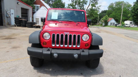 2011 Jeep Wrangler Unlimited for sale at RIVERSIDE CUSTOM AUTOMOTIVE in Mc Minnville TN