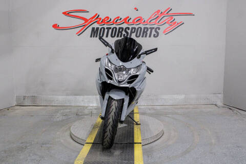 2014 Suzuki GSX-R1000