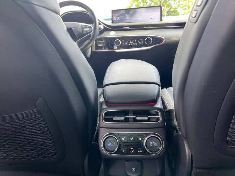 2023 Genesis Electrified GV70