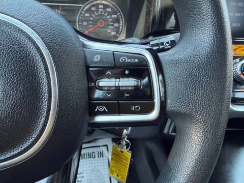 2022 Kia Sorento LX
