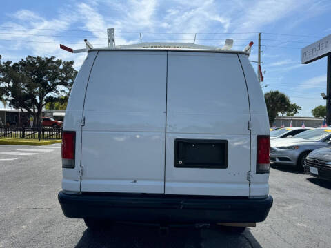 2014 Ford E-Series E-250